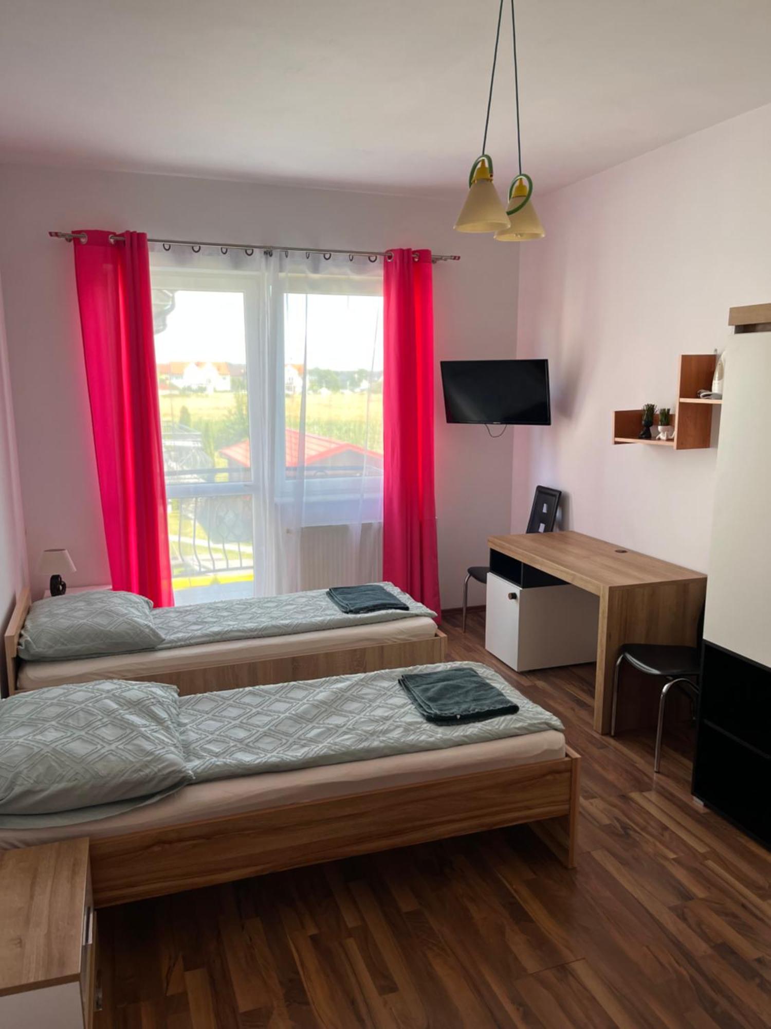 Villa Novum Leba Bagian luar foto